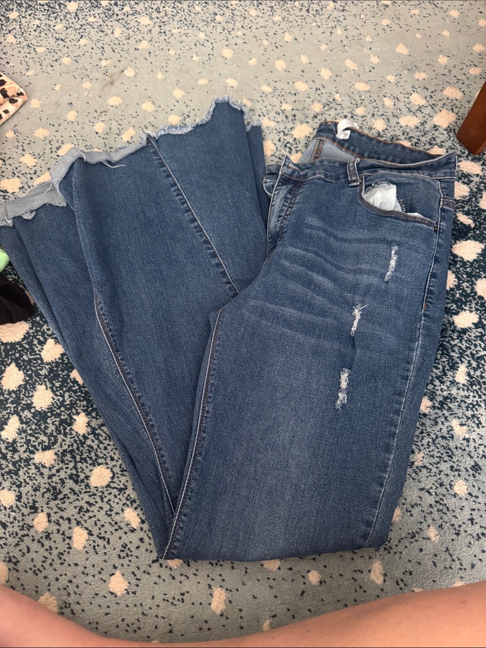 High-Rise Wide-Leg Distressed Jeans - Blue